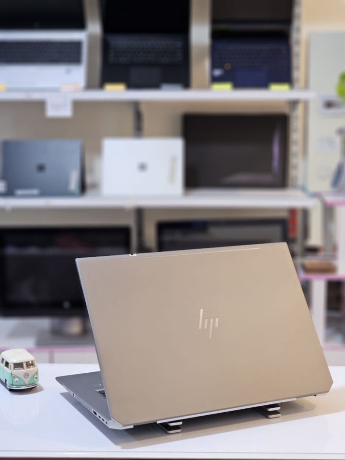 HP ZBOOK G5 STUDIO 15 لپتاپ استوک i7 نسل9 - Image 3