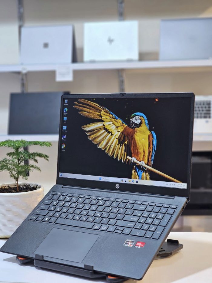 HP LAPTOP15 RYZEN3 7320 8GB 256SSD 512GRAPHICلپتاپ اچ پی2023 - Image 1