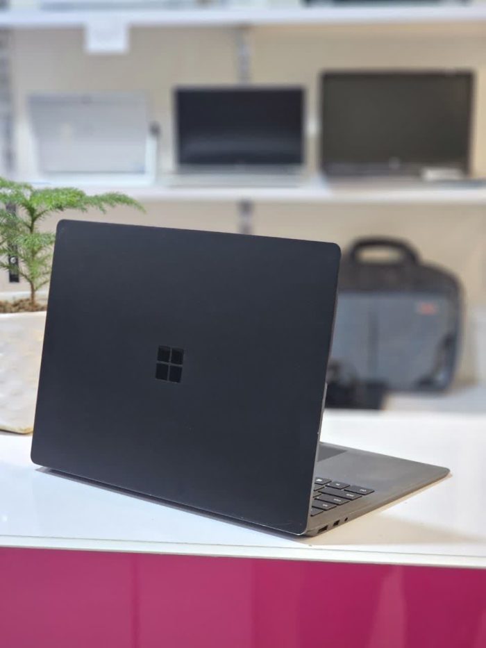 SURFACE LAPTOP2 I7-8 16GB 512 سرفیس لپتاپ2 - Image 1