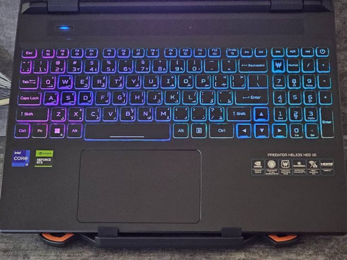 ACER PREDATOR HELIOS NEO i9-13900HX 8GB RTX4070 - Image 1