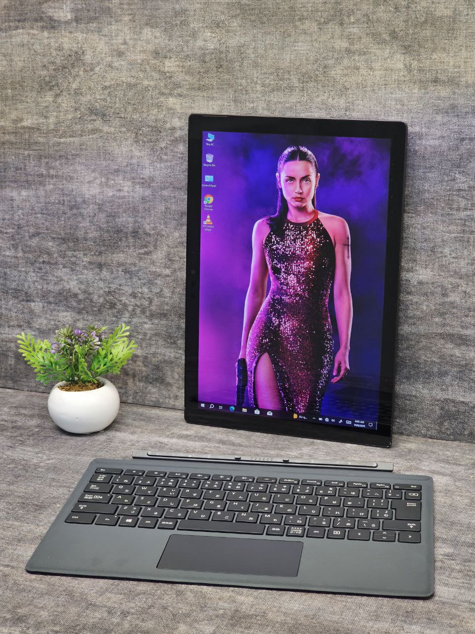 photo_1_2025-10-08_19-08-22 لپ تاپ لمسی Microsoft Surface Pro 6 | Core i5-8350U | رم 8GB | SSD 256GB - Image 1