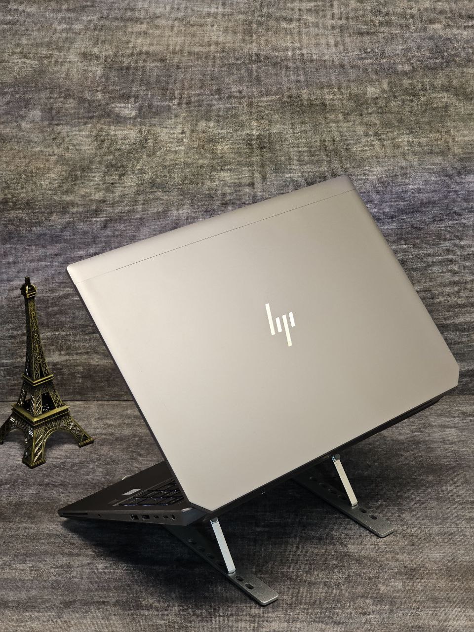 photo_2025-10-04_17-51-03 لپ تاپ HP ZBook 15 G5 Core i7-8850H رم 16 و گرافیک Quadro P2000 - Image 1