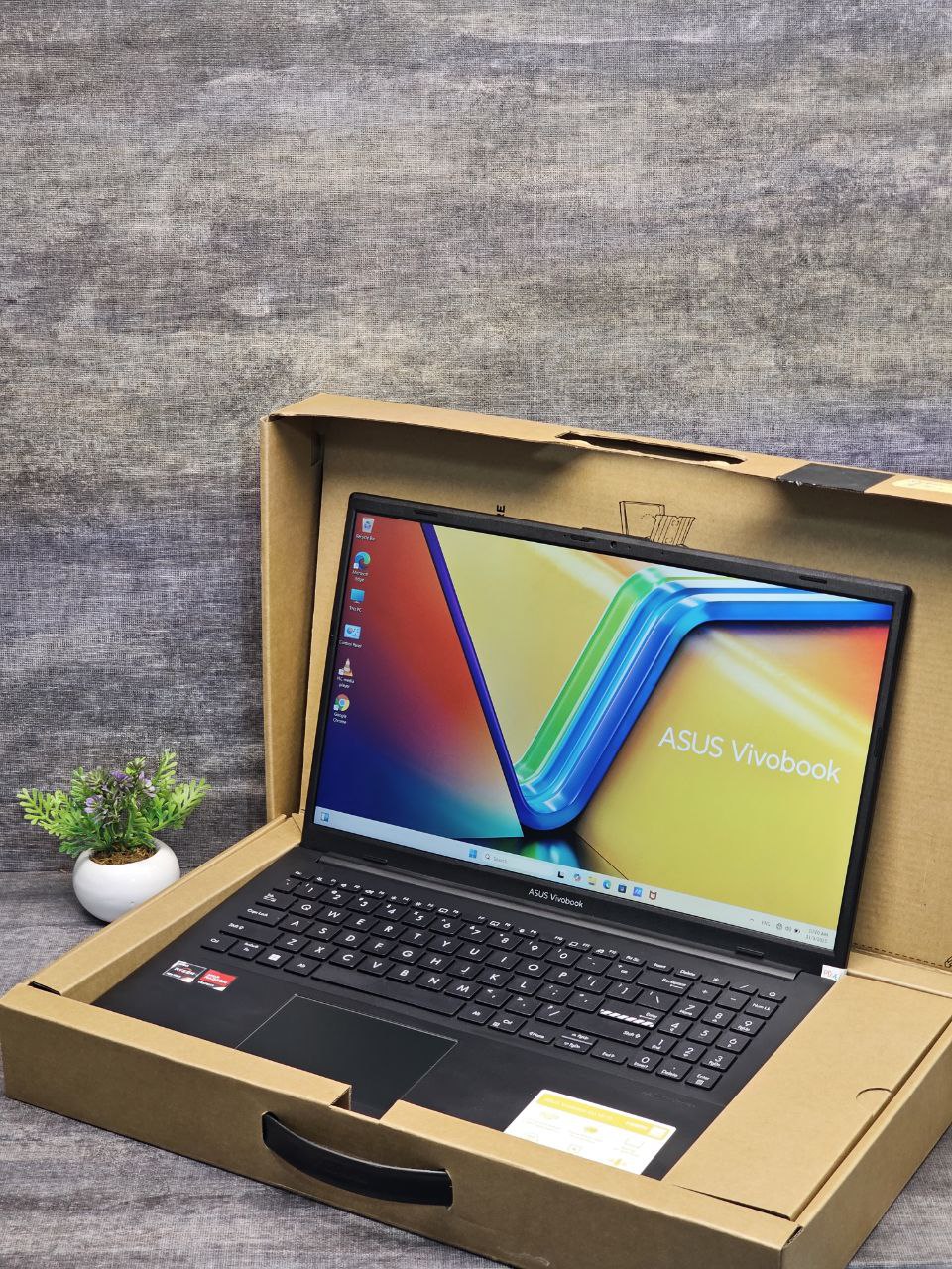 photo_2025-11-09_21-07-06 لپ تاپ Asus Vivobook E1504F – Ryzen 5 7520U، رم 16GB DDR5، SSD 512GB، 15.6 اینچ Full HD - Image 1