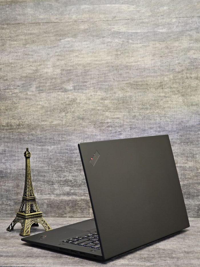 خرید Lenovo ThinkPad P1 i7-9850H | رم 16 | SSD 512 | گرافیک Quadro T1000 - Image 3