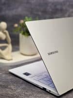 لپ‌تاپ Samsung Galaxy Book Pro | Core i7-1165G7 | RAM 16GB | نمایشگر AMOLED