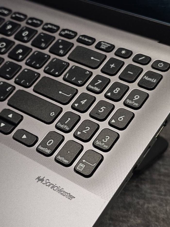 Asus VivoBook X512DA - Image 5