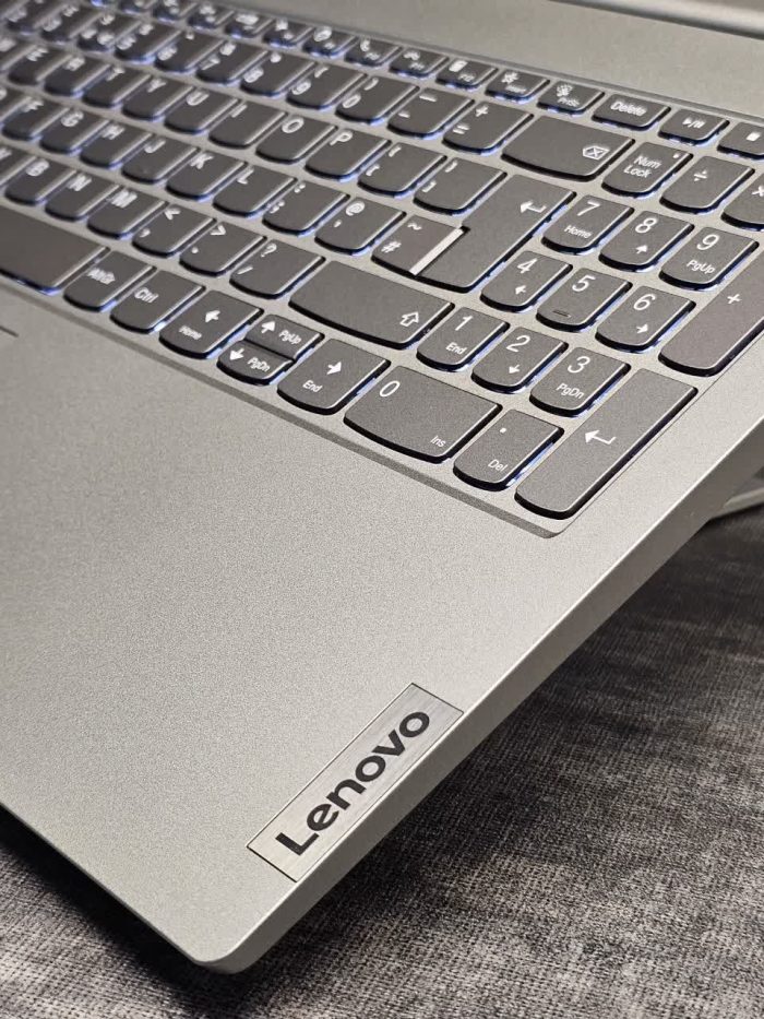 Lenovo ThinkBook 15 G2 CORE i7-1165g7 - Image 4