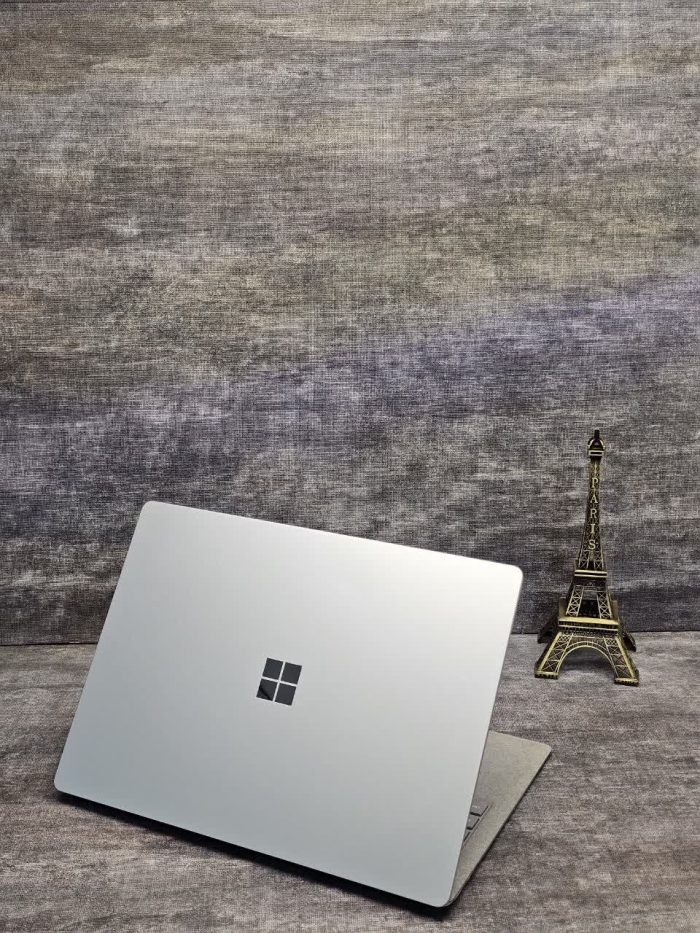 SURFACE LAPTOP 2 | Core i5 - Image 2