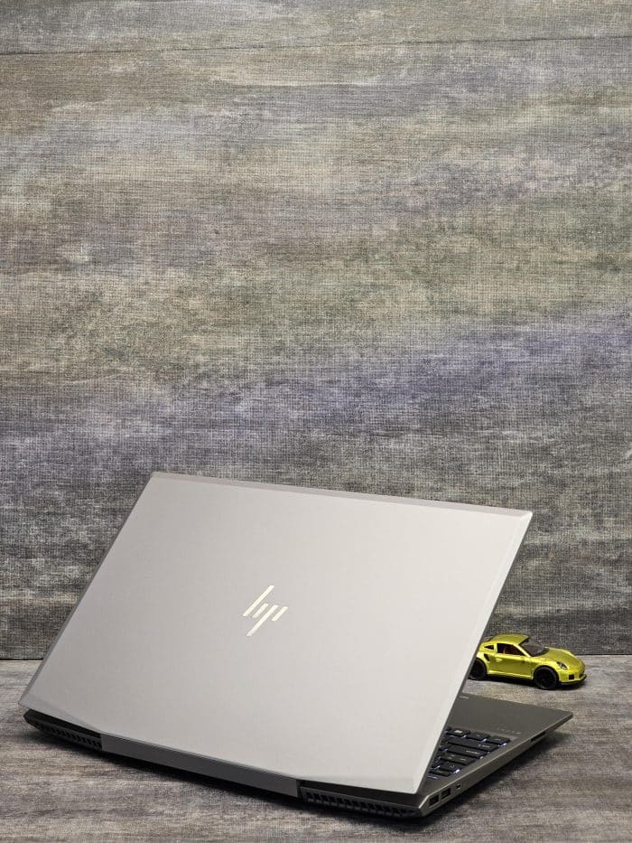 HP ZBook 15V G5 i7-8750H | 4GB Quadro P600 - Image 4