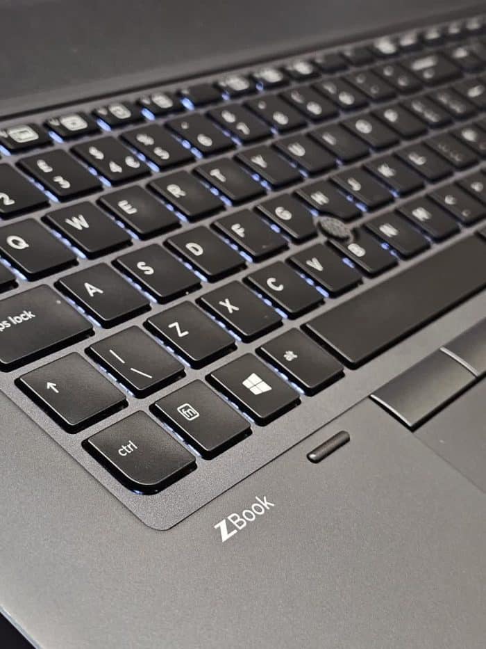 HP ZBook 17 G4 | i7-7700HQ | VGA 4GB - تصویر 3